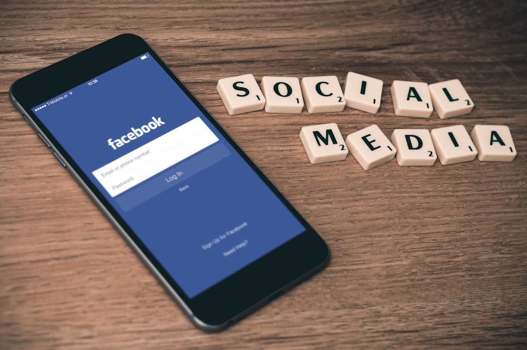 Photo social media networking practices