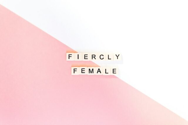 Photo feminine models perception success